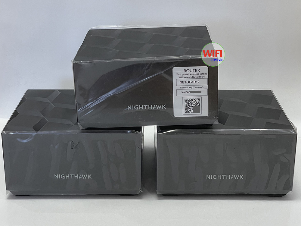 ảnh chụp mặt trước của WiFi Mesh Netgear Nighthawk AX1800 MK63 (3 Pack)