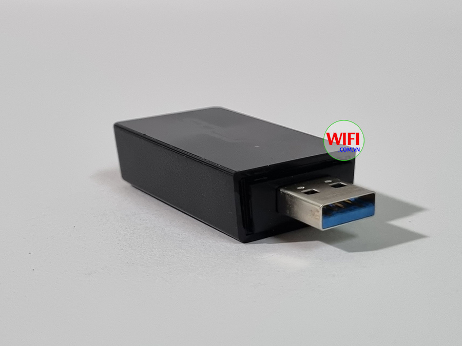 ảnh chụp cổng USB 3.0 của USB WiFi 2 băng tần ASUS USB-AC57