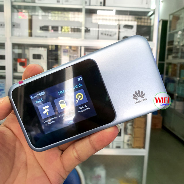 Bộ phát wifi 4G Huawei E5788 - Màn hình cảm ứng 2,4inch - Thiết bị hiện đại, cao cấp