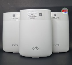 Netgear Orbi Tri-band Mesh WiFi System RBK53, chuẩn AC3000 - 1 Router + 2 Satellites 